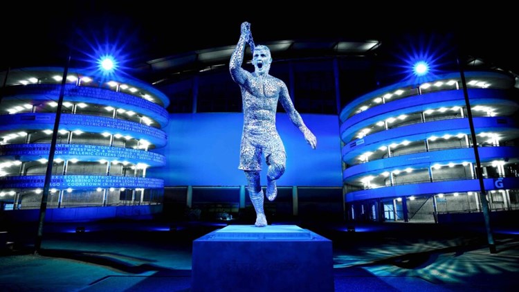 MANCHESTER CITY UNVEIL STATUE OF SERGIO AGUERO ON THE ANNIVERSARY OF 93:20